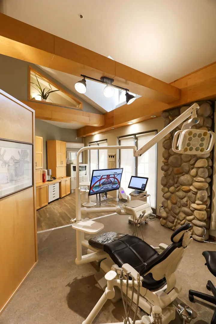 Dowsett Dental Health clinic view